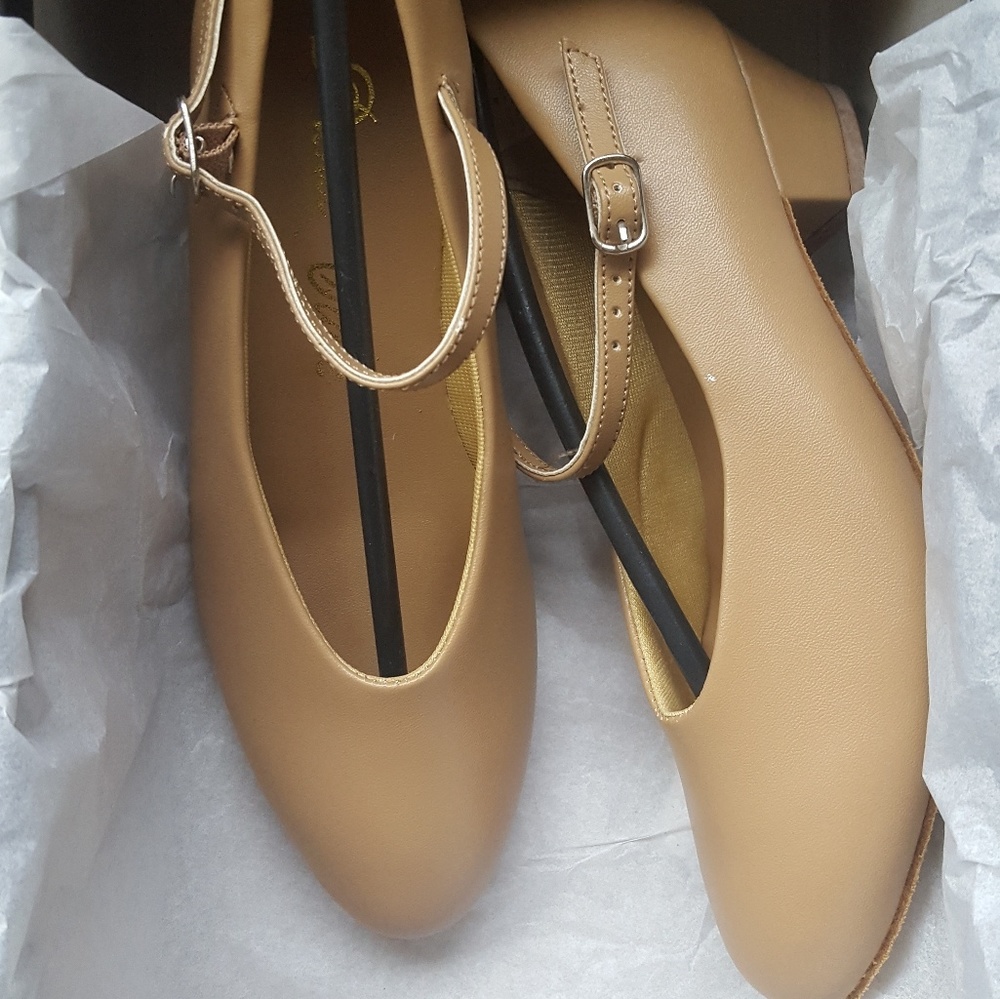 Woman Dance Class ballroom shoes size 5